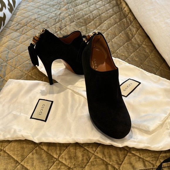 Gucci suede booties - Picture 3 of 3